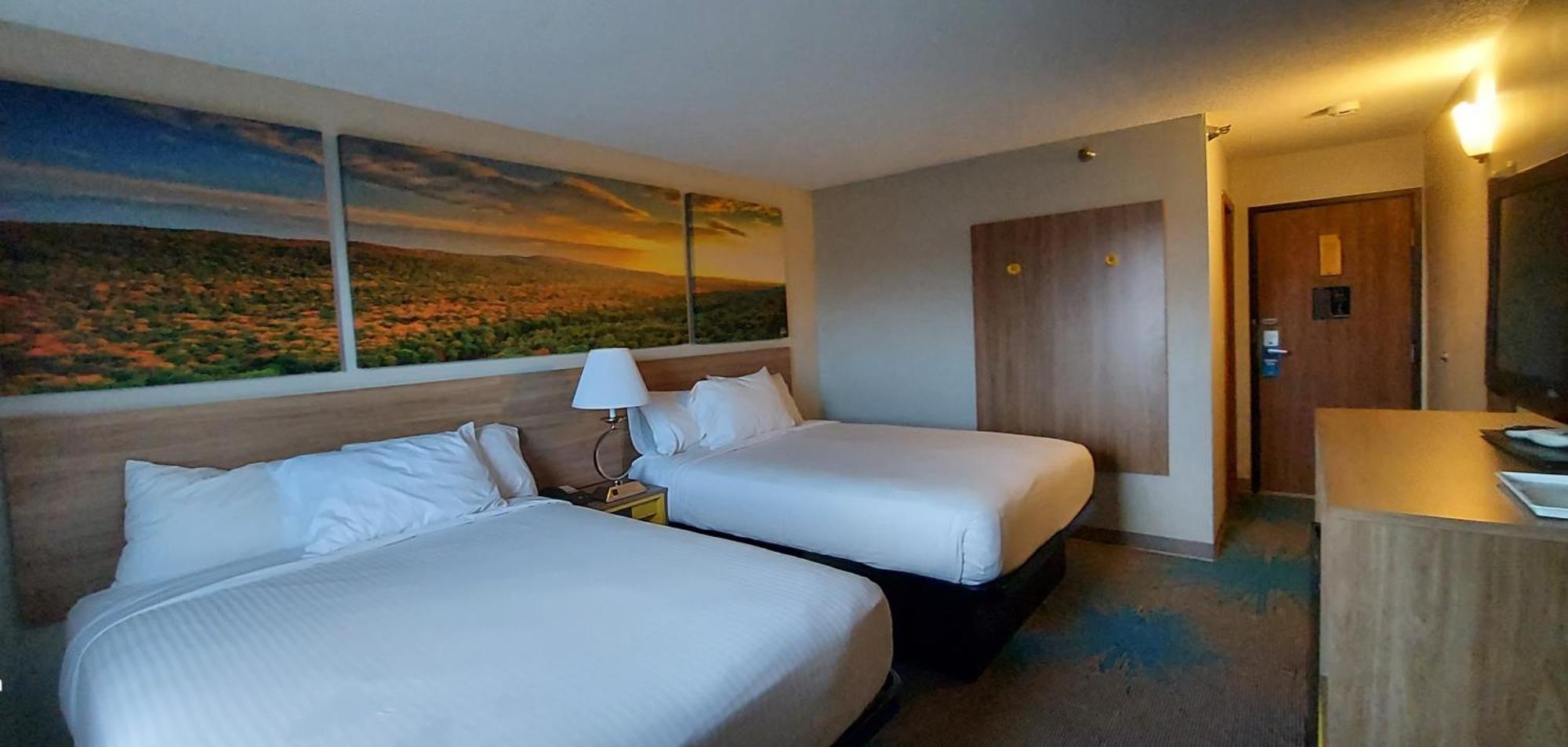 Days Inn By Wyndham Willmar Екстериор снимка